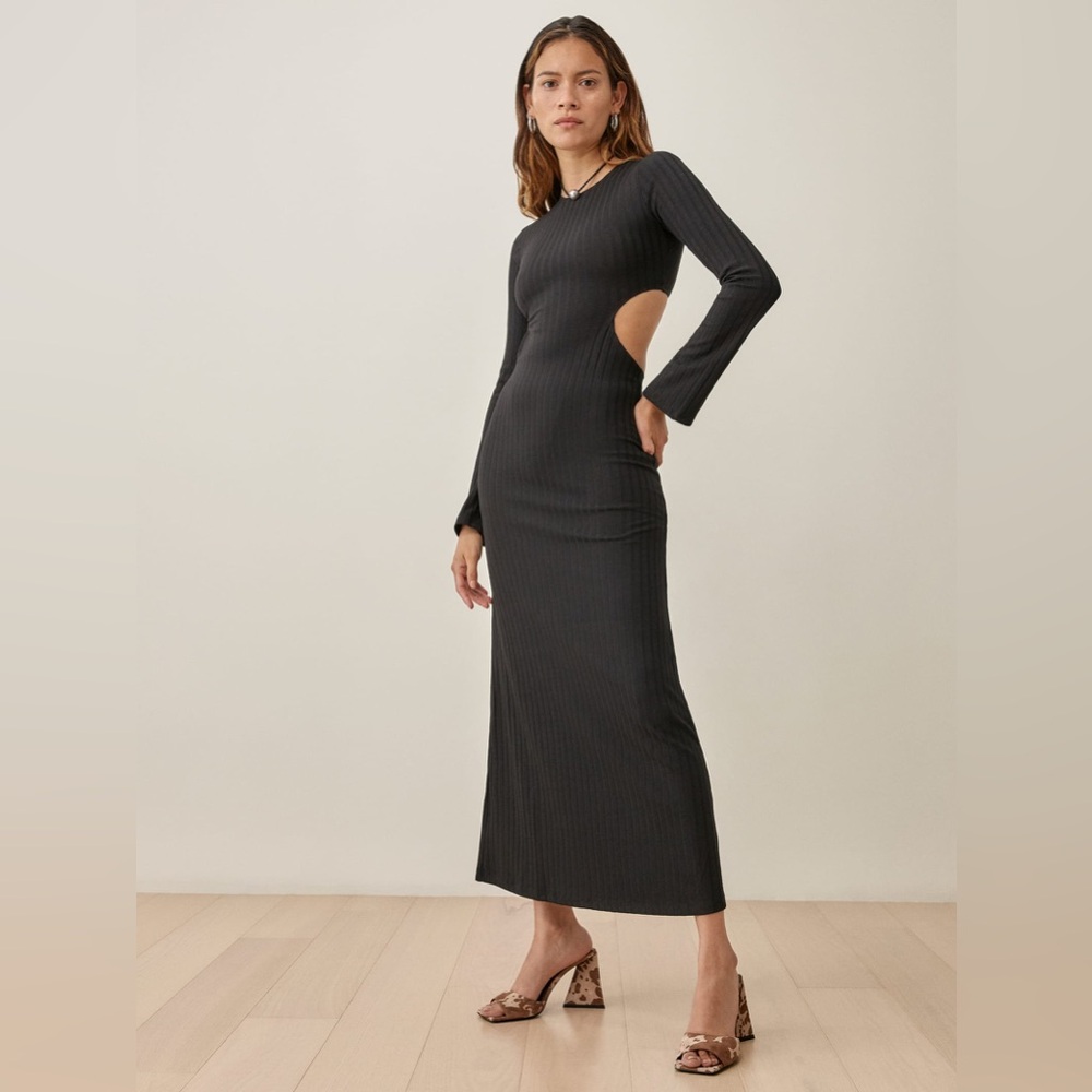 (Worn 2 times) Reformation Auguste Dress Black - Size S